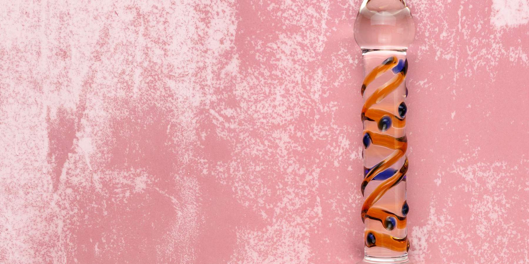 A Sex Expert Shares Their Best Beginner Strap-On Tips