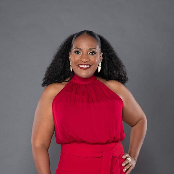 'Put A Ring On It': Dr. Nicole Has Advice For How Couples Can Improve Their Relationships