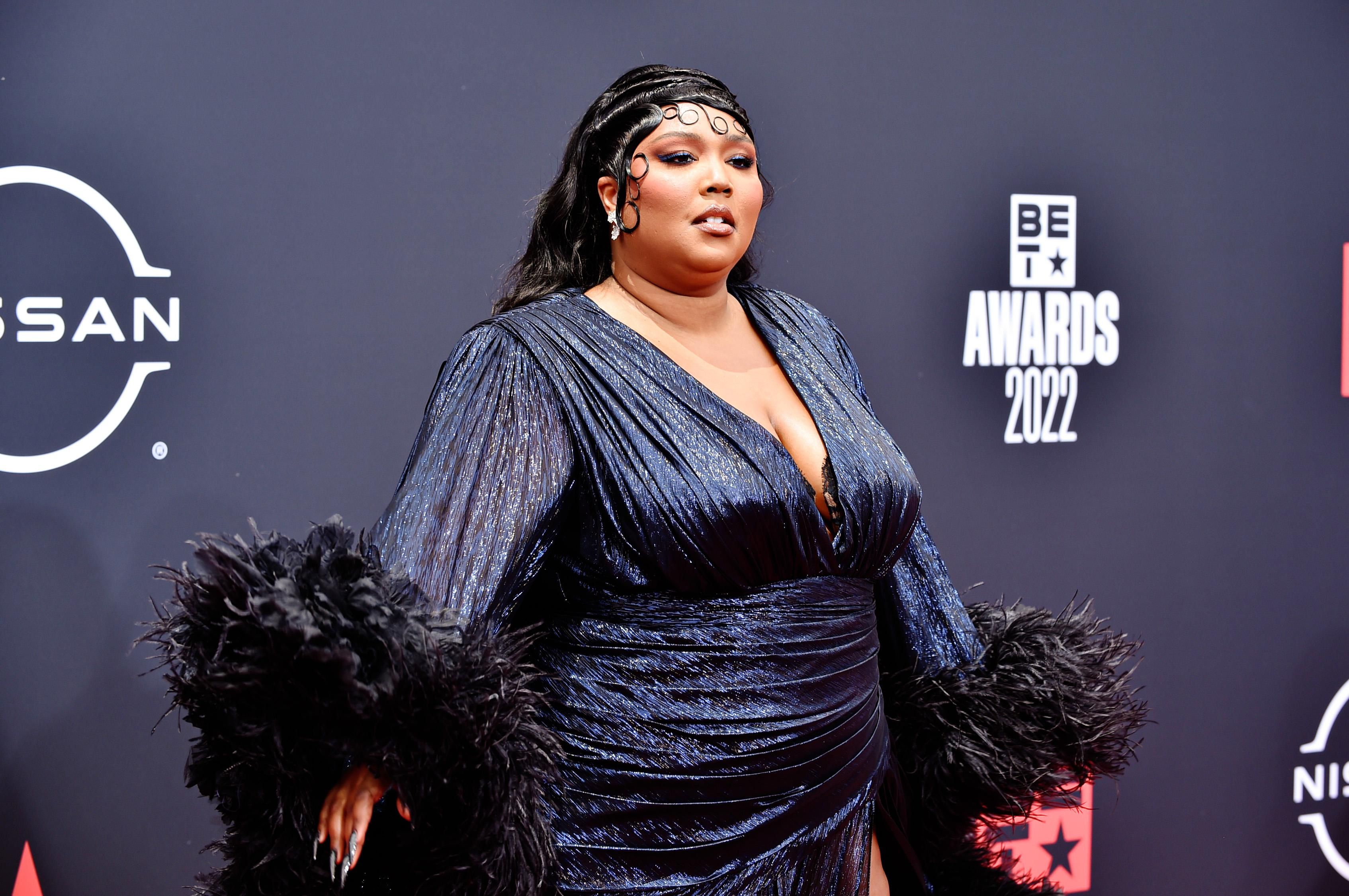 Lizzo Opens Up About Her Non-Traditional Relationship: 'The Love