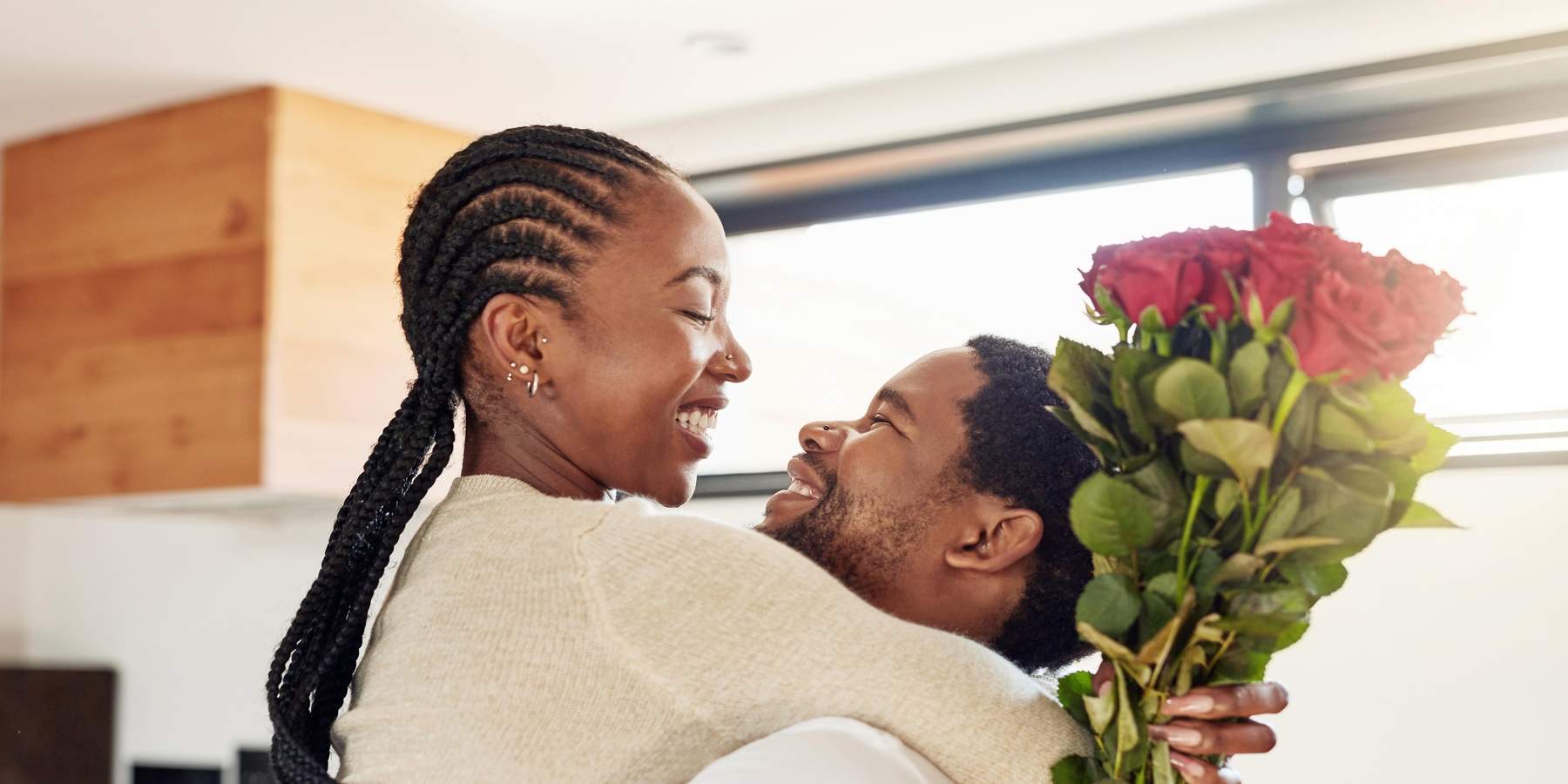 Dinner & A Movie Is So…“Meh.” Here Are Some Creative Takes On V-Day Dates.