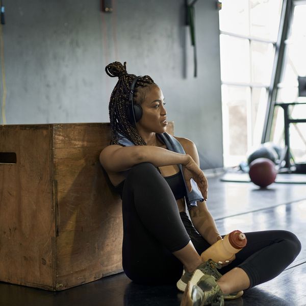 Gym Anxiety: How To Overcome Your Fears & Tap Into Your Inner Fitness Baddie