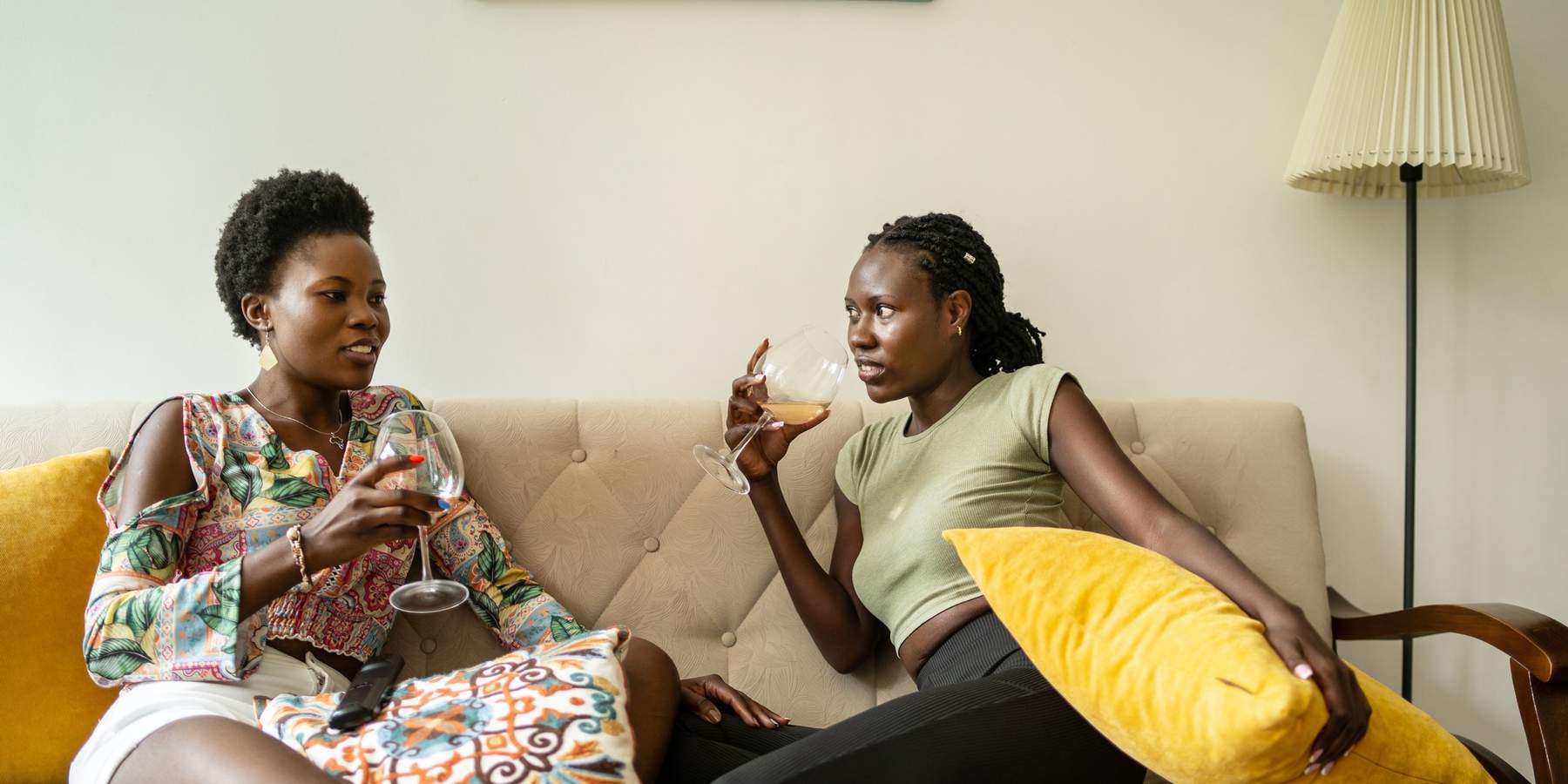 Why Friend Envy Doesn't Have To Be The Downfall Of Your Friendships