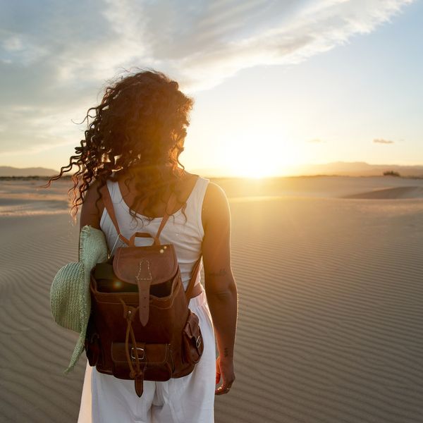 12 Essentials Every Solo Traveler Needs In Their Bag