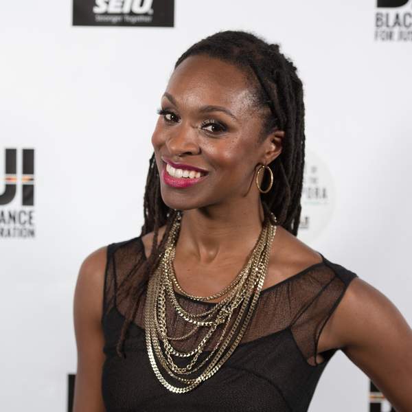 Celebrity Wellness Coach & Author Latham Thomas Is All About Helping Mamas Get Their Glow On