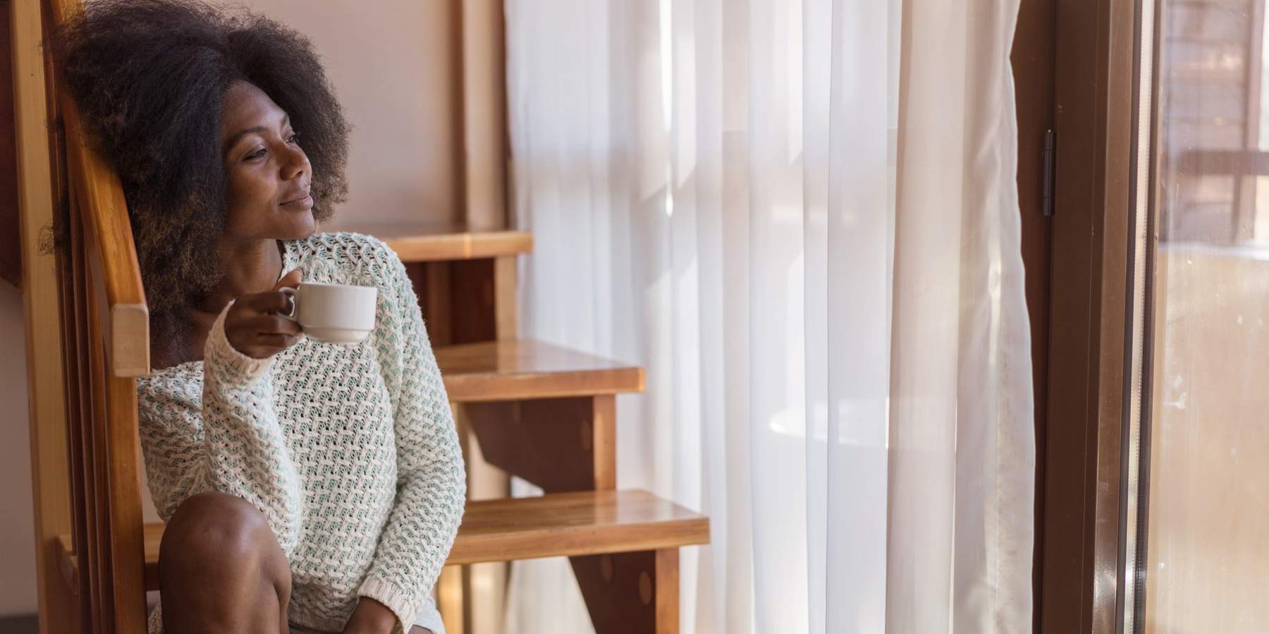 6 Must-Have Healing Crystals To Protect The Energy & Vibes Of Your Space