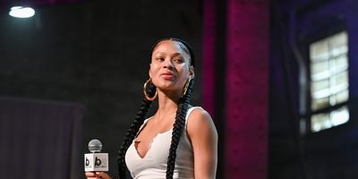 Pretty-Vee-protect-your-peace