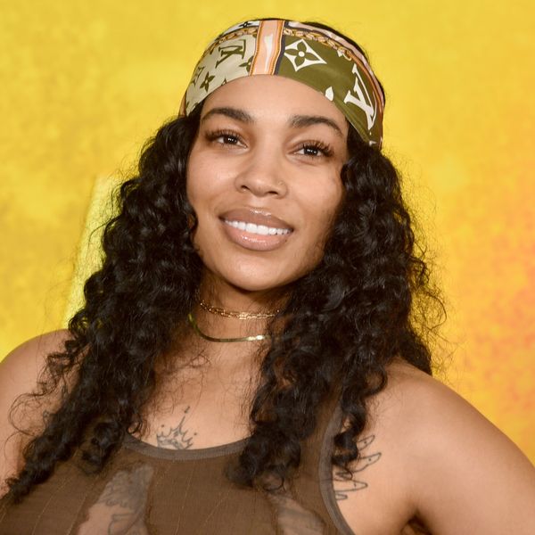 Dreka Gates’ Wellness Practices Include High-Vibe Writing, Meditation, & Dancing Around Naked