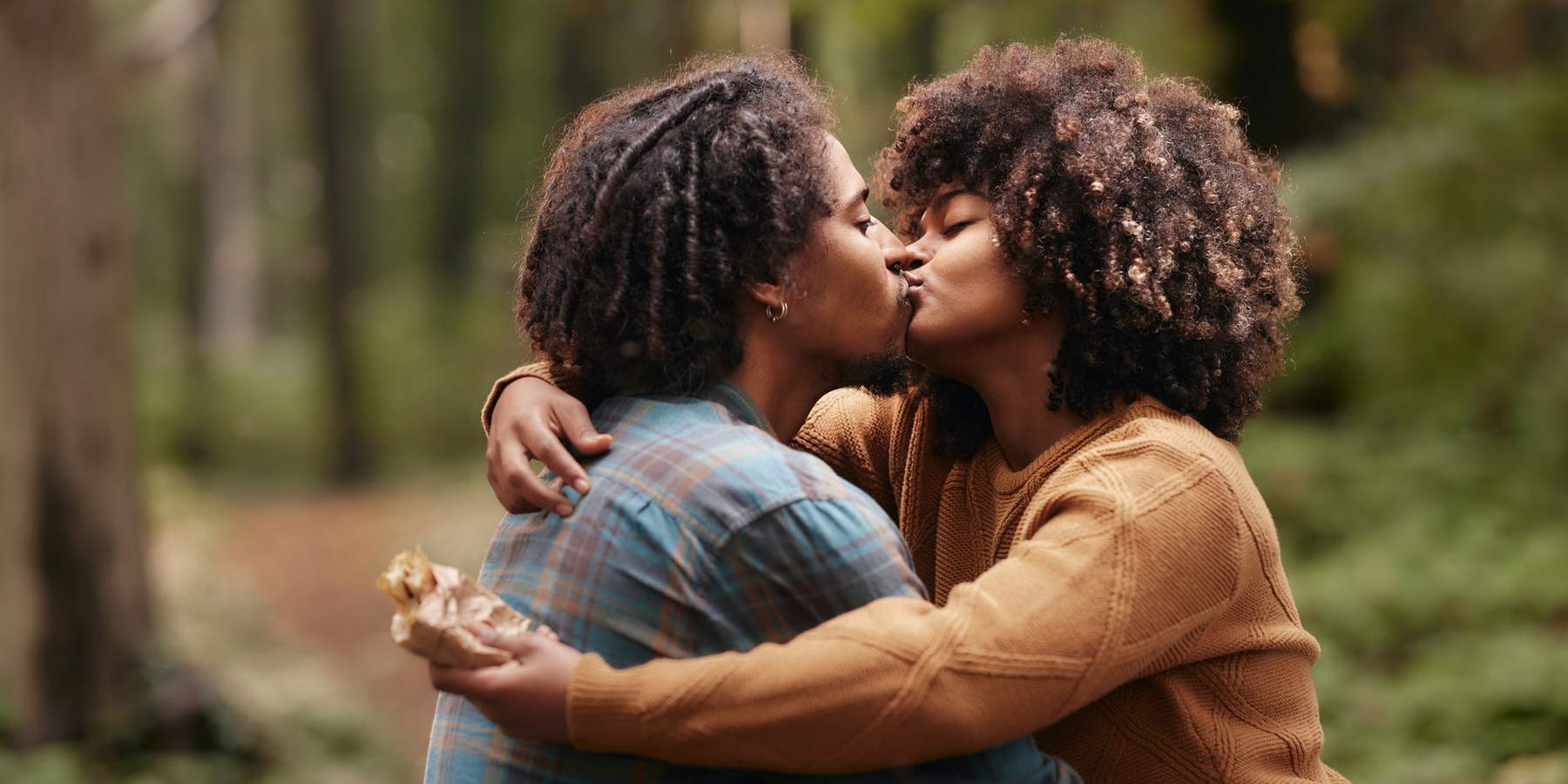 The One Thing That Leads To Happy Relationships Is Actually A Struggle For Many