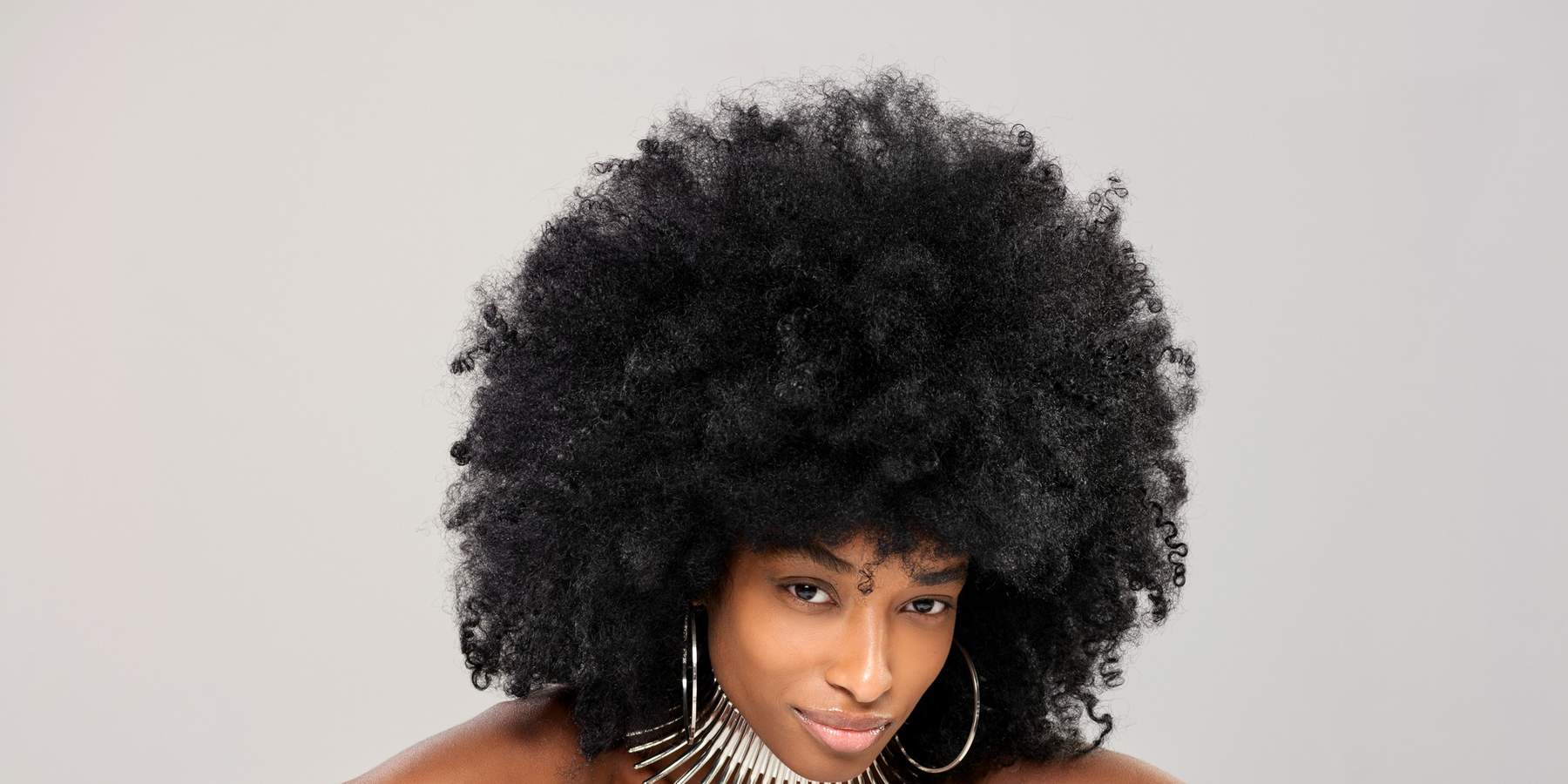 These Nutrients Will Get Your Hair Over Its 'Growth Plateau'