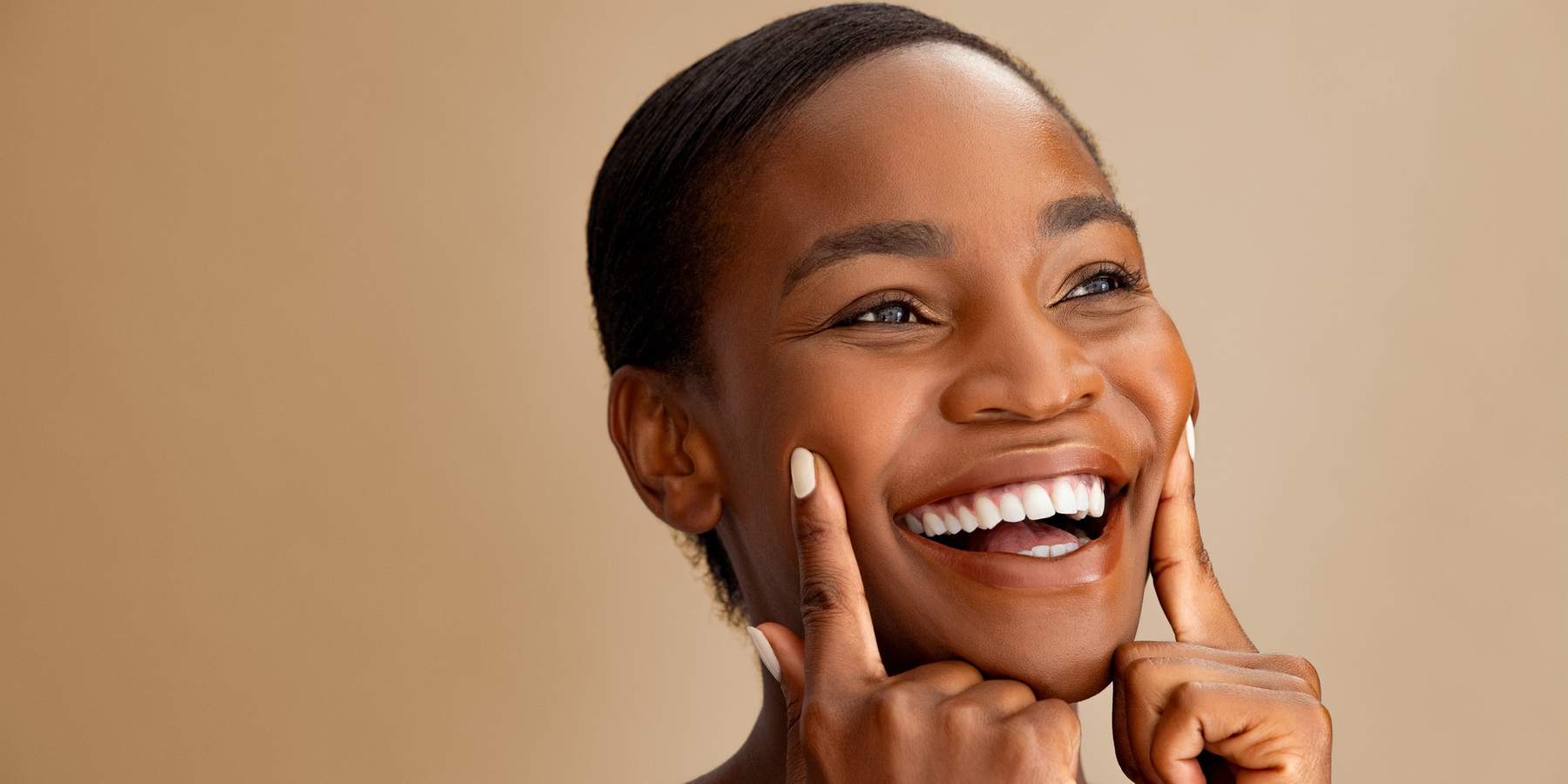 8 Hacks To Bring Your Skin's Elasticity Back