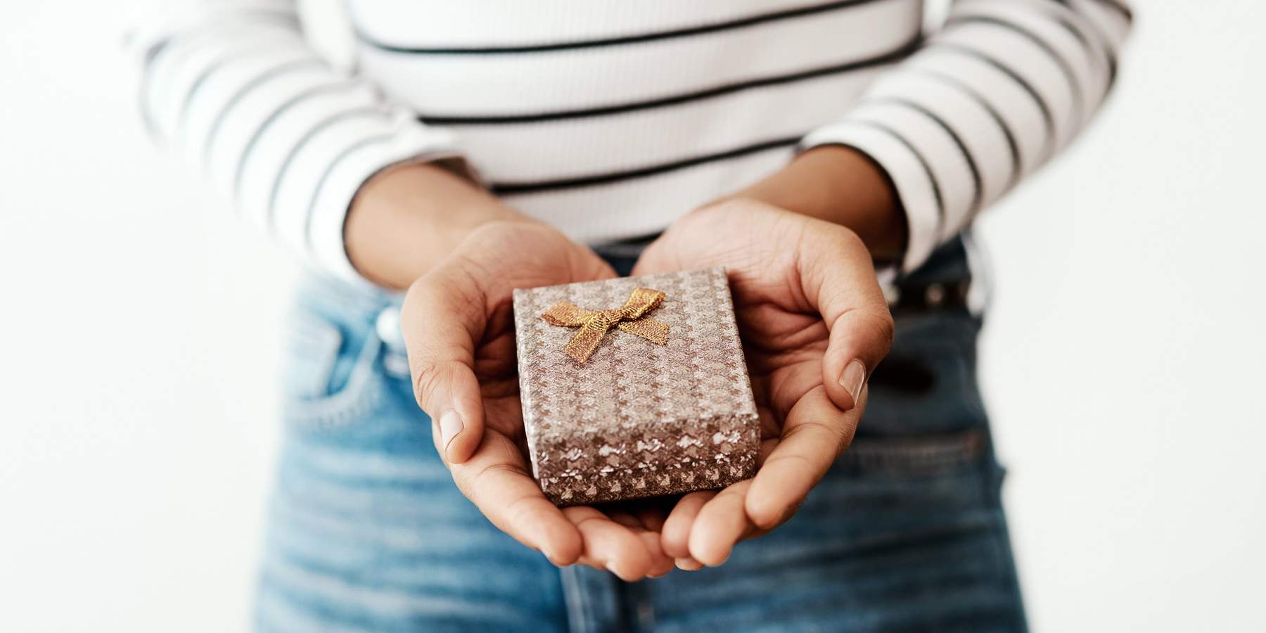 'Pebbling' Is Something That We Should Do In All Relationships More Often