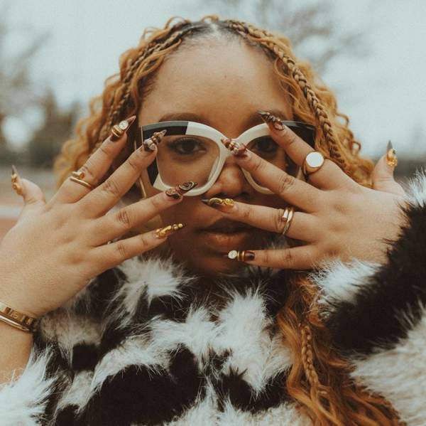 Why I’m No Longer Feeling Guilty About Moving Home To Be A Stay-At-Home Daughter