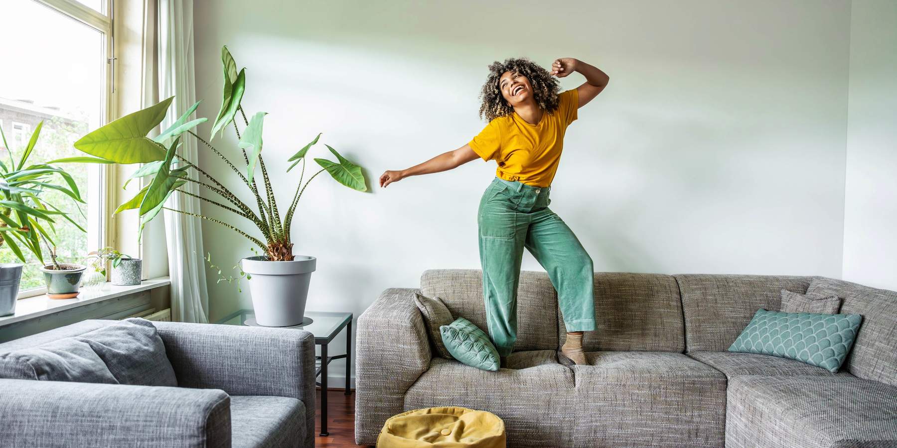 10 Quick & Easy Ways To Give Yourself An All-Natural Dopamine Hit