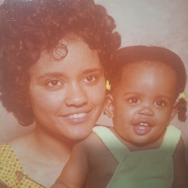 I've Been Estranged From My Mom For Years. She Died Last Week.