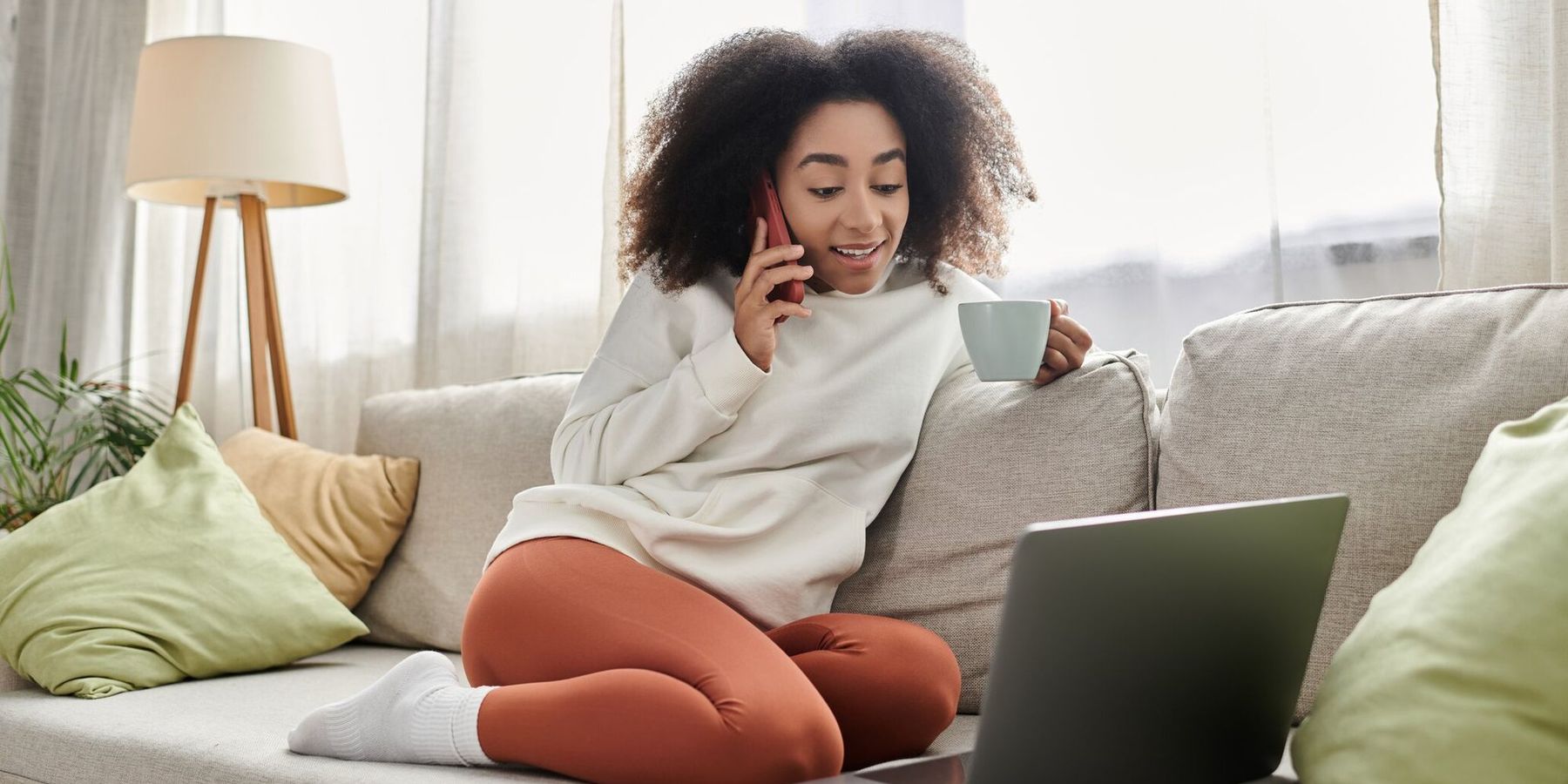 8 Warm Drinks That Are Great For Your Skin, Hair & Nails