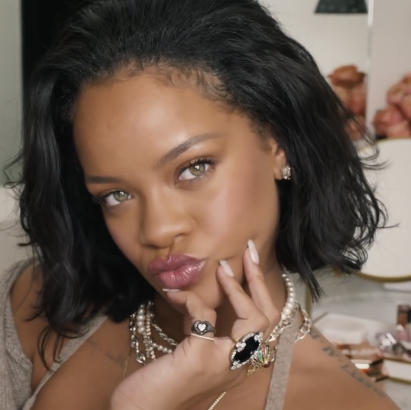 Rihanna’s Summertime Face Beat Is Everything You Didn’t Know You Needed