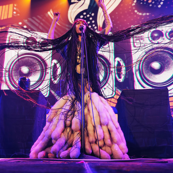 Erykah Badu's 'Unfollow Me' Tour Is More Than A Concert, It's A Whimsical Expression Of The Soul