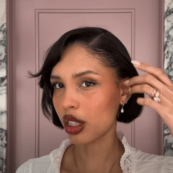 Nara Smith Opens Up About Scalp Eczema & Spills On All Her Beauty Secrets