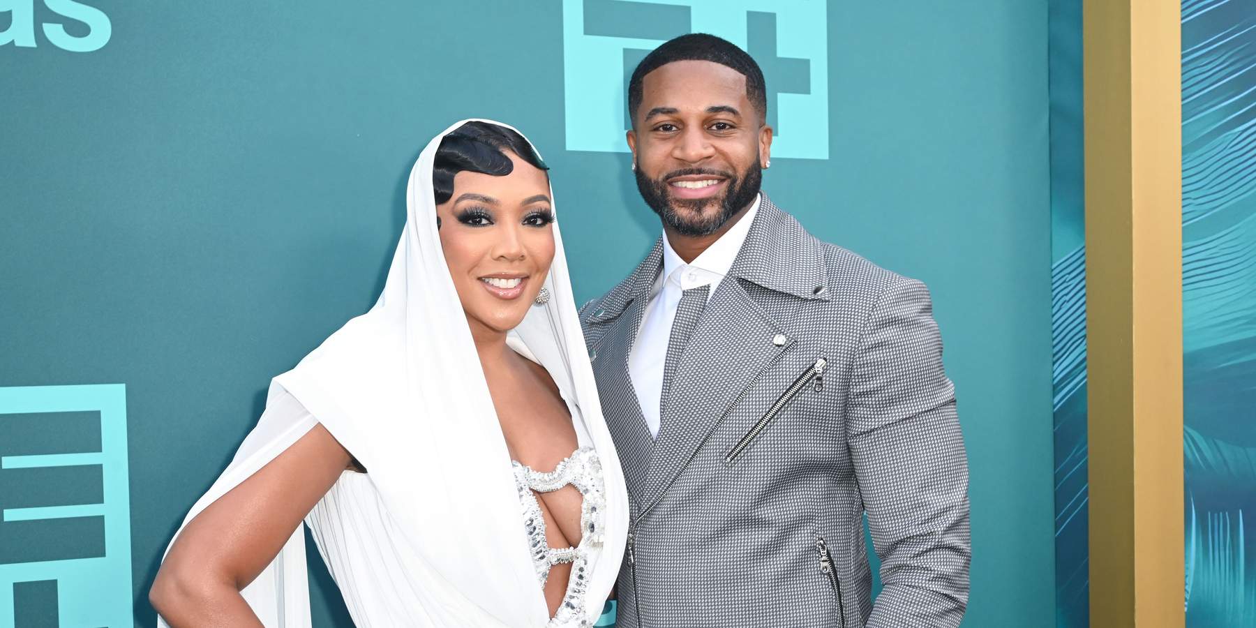 Khadeen Indréa, Devale Ellis