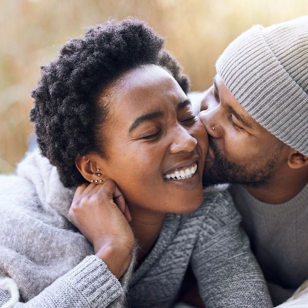 loving-Black-couple-being-affectionate-wearing-winter-clothes