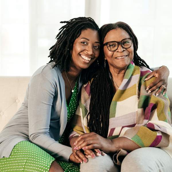 Portrait-of-adult-daughter-and-her-mom