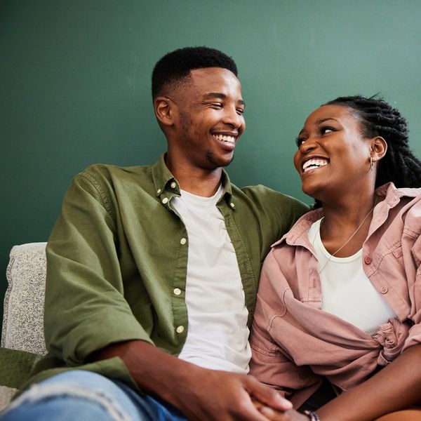 Sagittarius-woman-Leo-man-love-compatibility