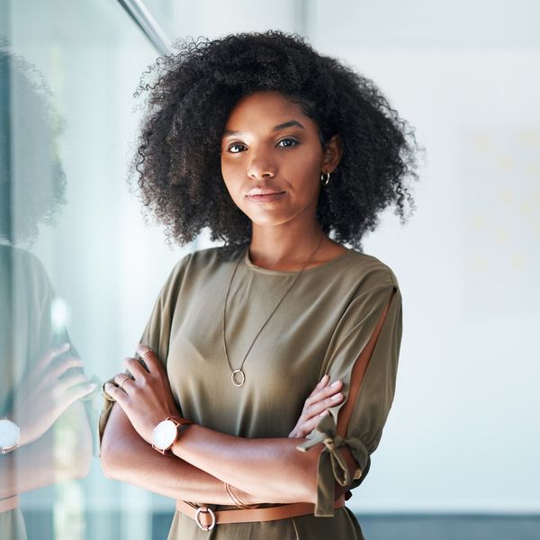 Successful-Black-woman-at-work
