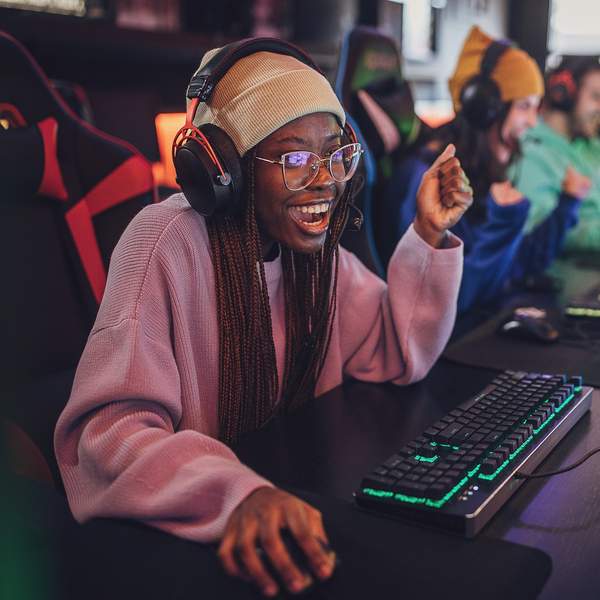 Top-six-figure-jobs-for-creatives