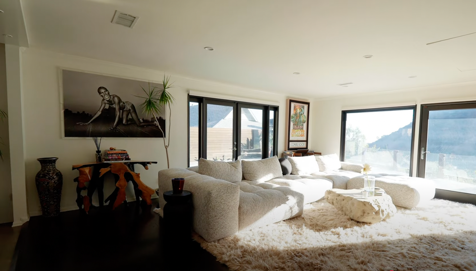 \u200bMeagan Good's living room