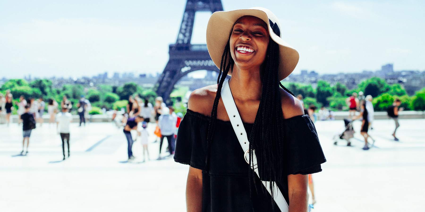 5 Hacks To Saving For Last-Minute Travel