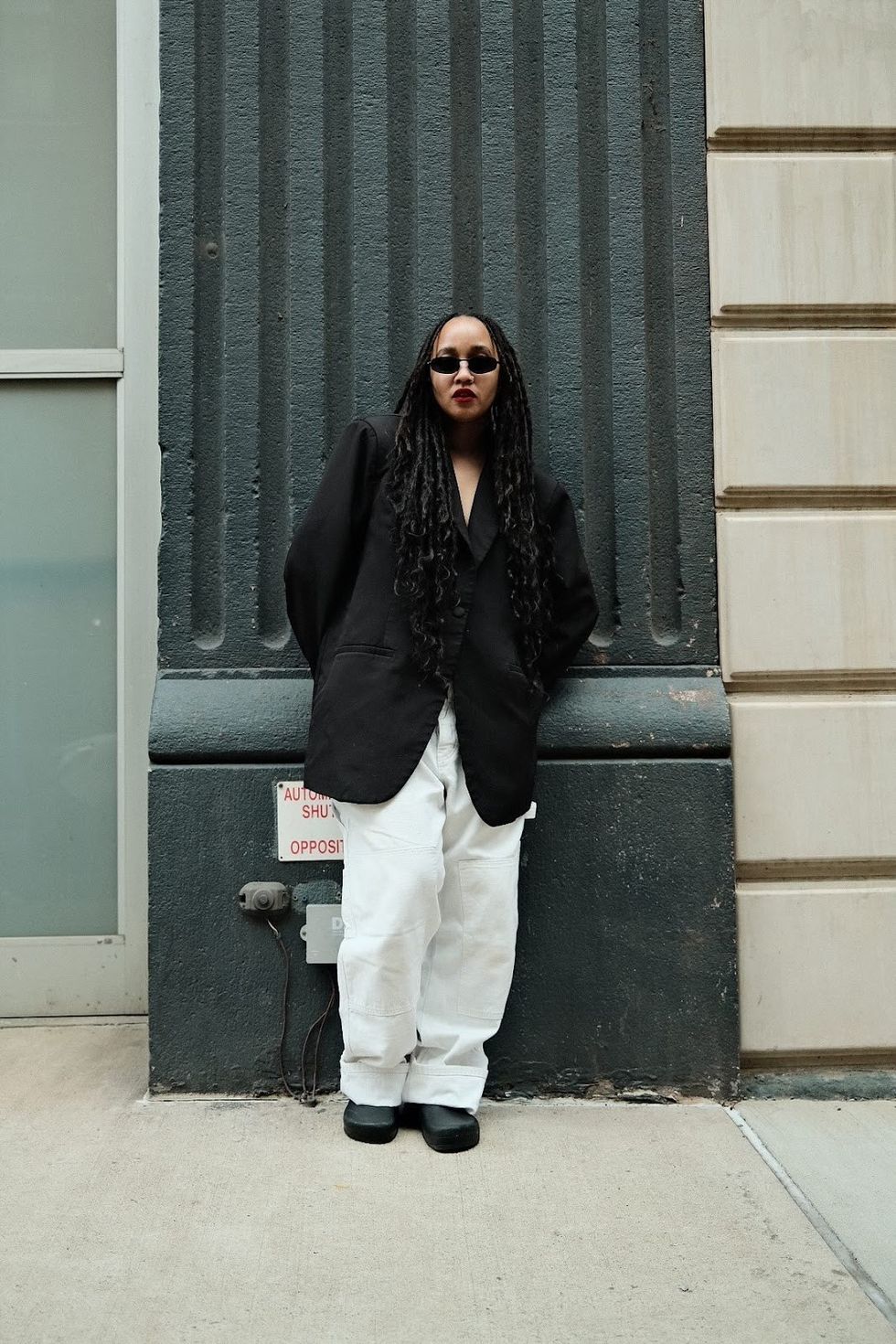 Zewiditu Jewel in timeless black and white summer outfit